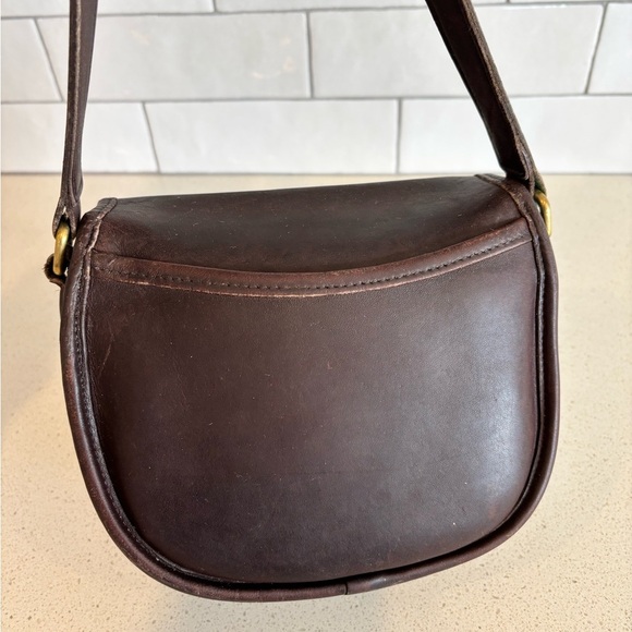Vintage COACH Watson Dark Brown Smooth Leather Small Flap Crossbody Bag #9981 - Picture 4 of 9
